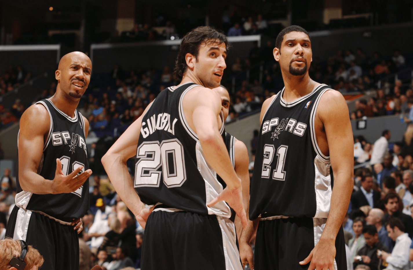 护士张水华跑马拉松后续：违规兼职取酬，虚假理由调休，医院处分（护士张水华“跑马”后续：涉违规兼职取酬、虚假调休，已被医院处理）