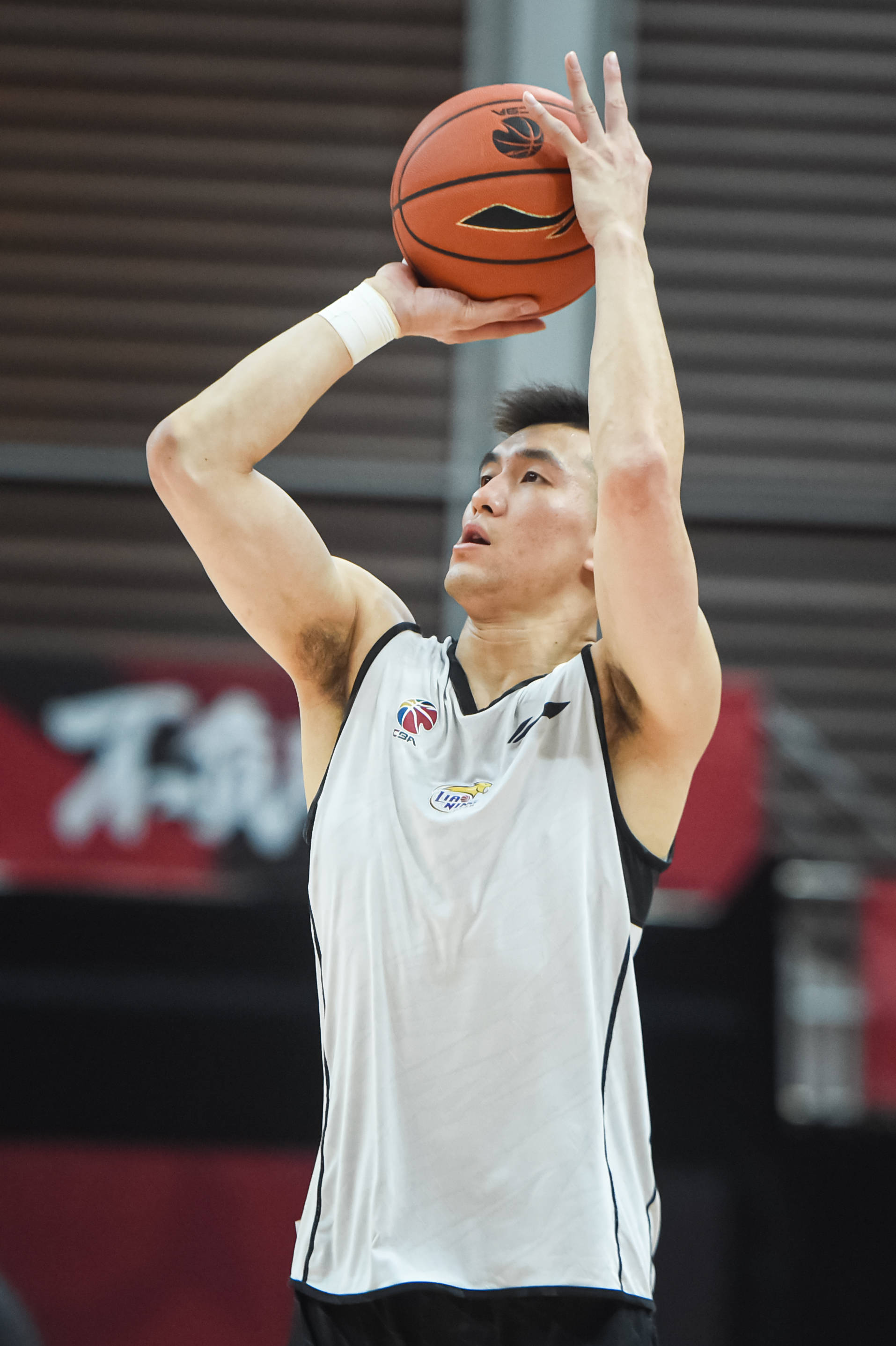 亚亚-图雷：以前我不知道萨尔瓦多是一个国家，以为它在巴西（亚亚-图雷坦言曾以为萨尔瓦多在巴西，不知其为国家）