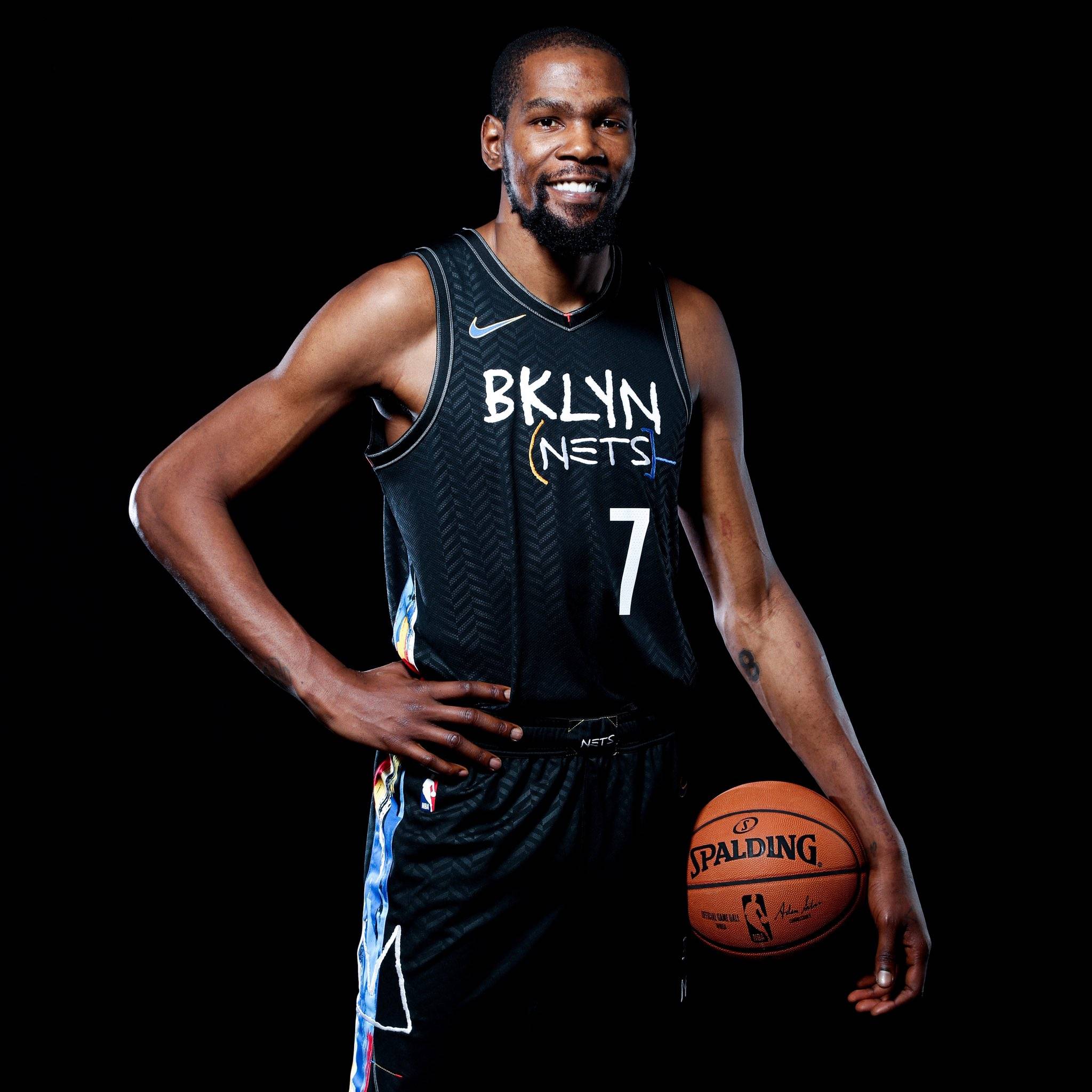 荷甲前瞻：埃因霍温欧战创佳绩，福伦丹客场表现欠佳（荷甲前瞻：埃因霍温欧战强势，福伦丹客场疲软）