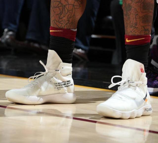 德罗西拿到执教热那亚首胜，目前带队成绩1胜2平保持不败（德罗西迎来执教热那亚首胜，开局1胜2平延续不败）