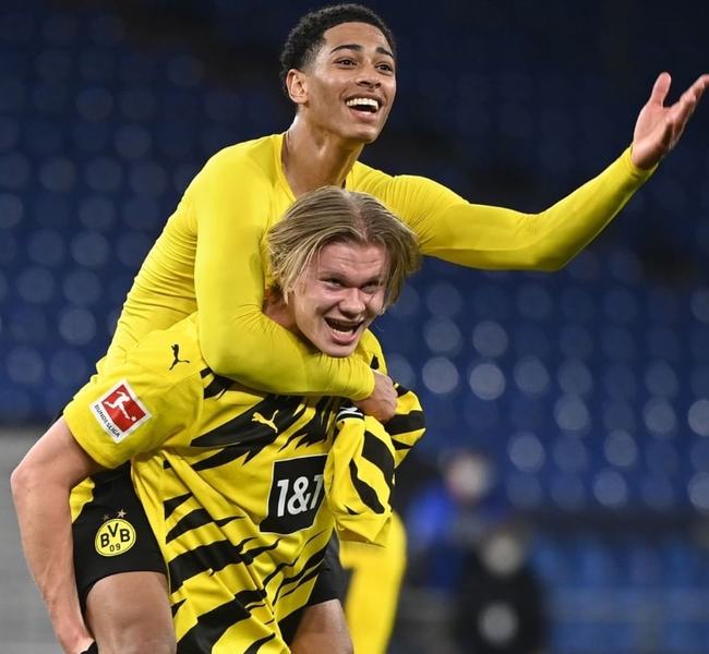 球场闪光 球场闪光